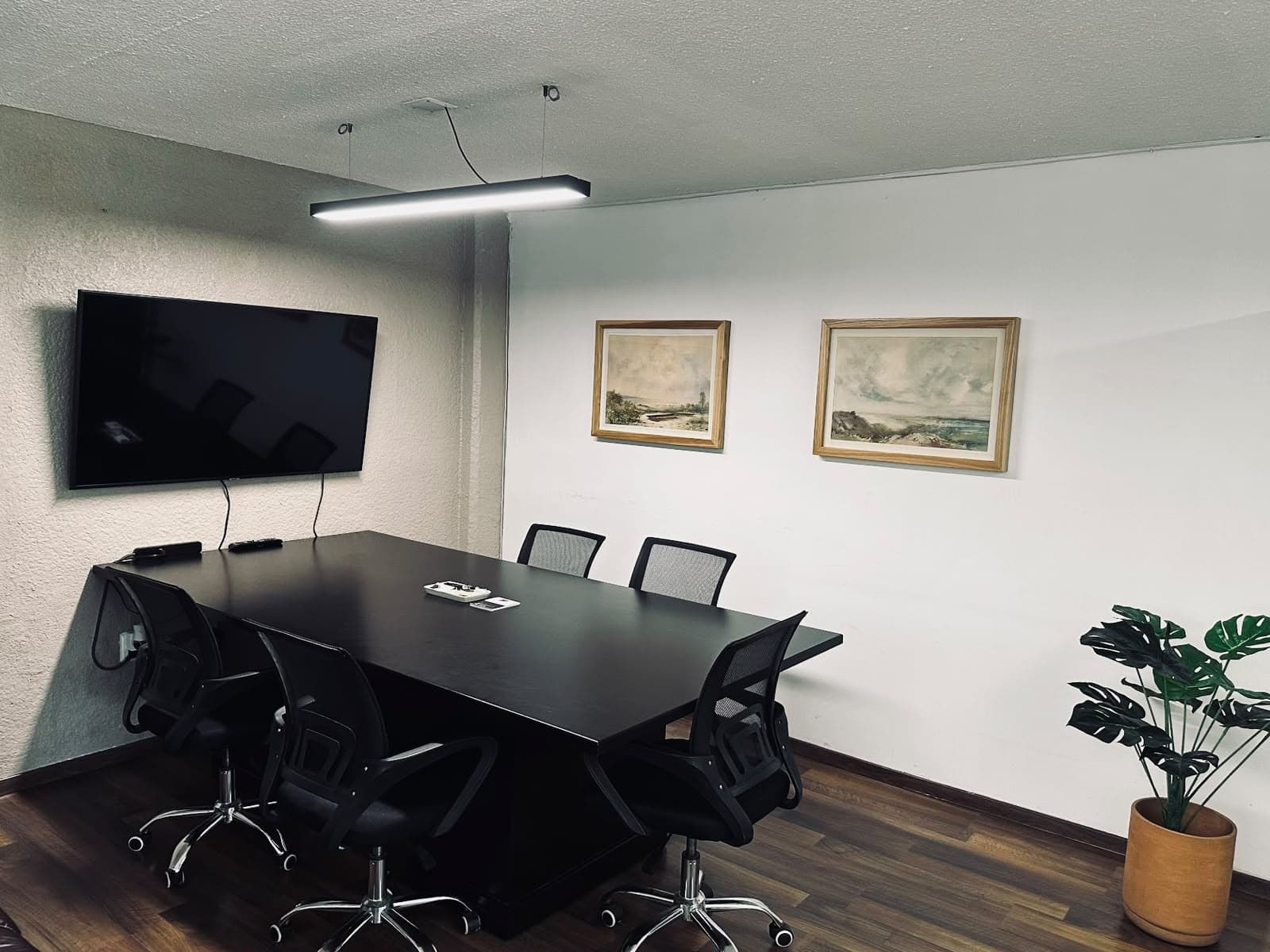 Sala de juntas del despacho.